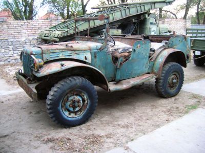 DODGE WC-56 COMMAND CAR DODGE WC-56 COMMAND CAR
