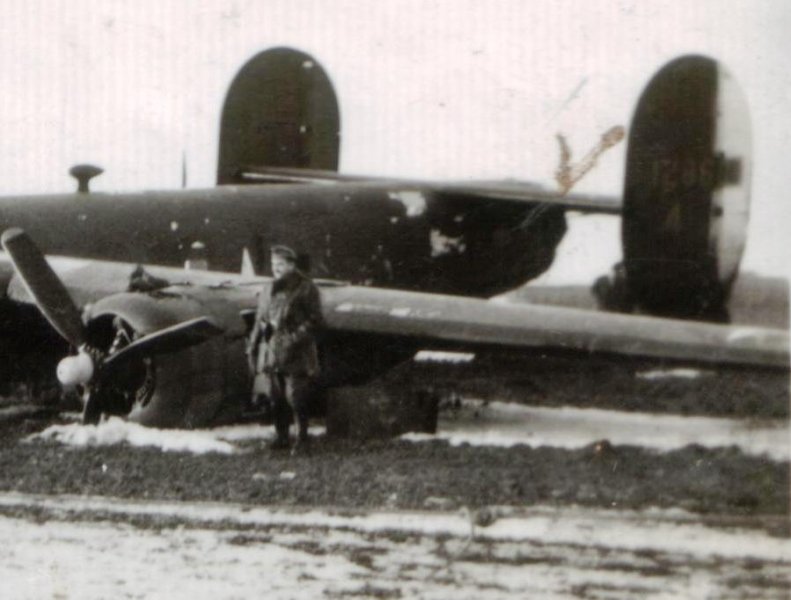  Kényszerleszállt B–24 Liberator