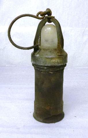 Luftwaffe Panzerhandlampe